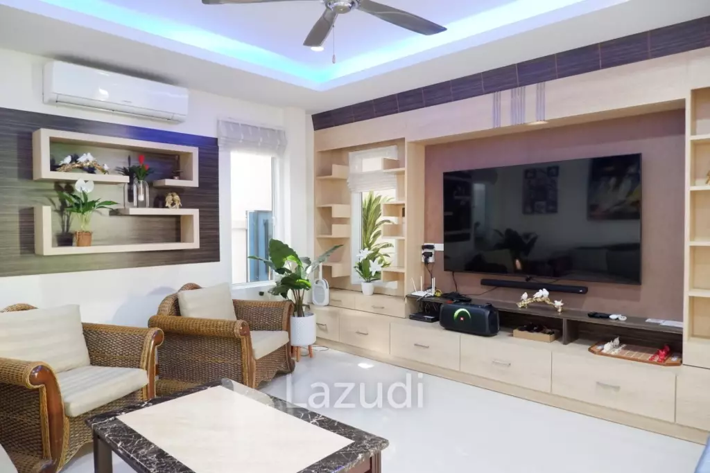 Pool Villa House for Rent in South of Pattaya