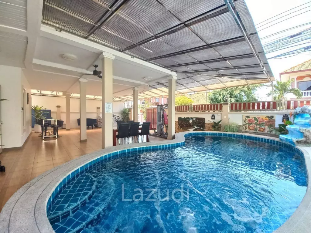 Pool Villa House for Rent in South of Pattaya