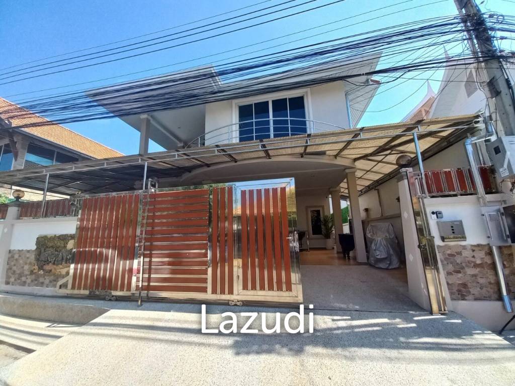Pool Villa House for Rent in South of Pattaya