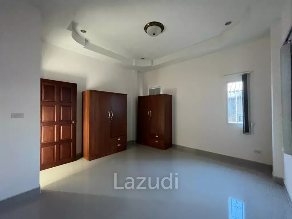 Single House with Unfurnished for Sale