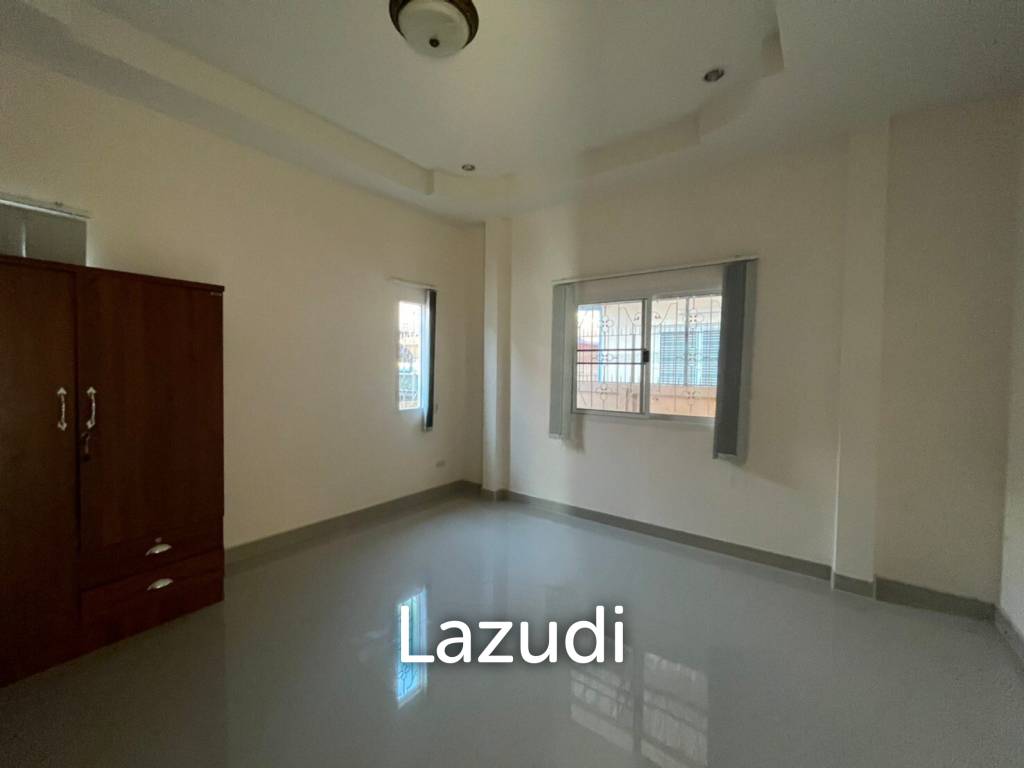 Single House with Unfurnished for Sale