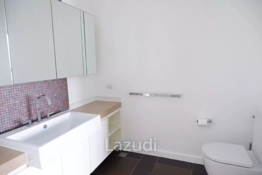 2 Bed 2 Bath 103 SQ.M Northpoint Condo