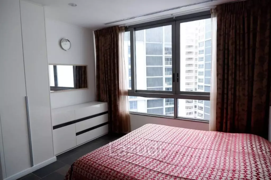 2 Bed 2 Bath 103 SQ.M Northpoint Condo