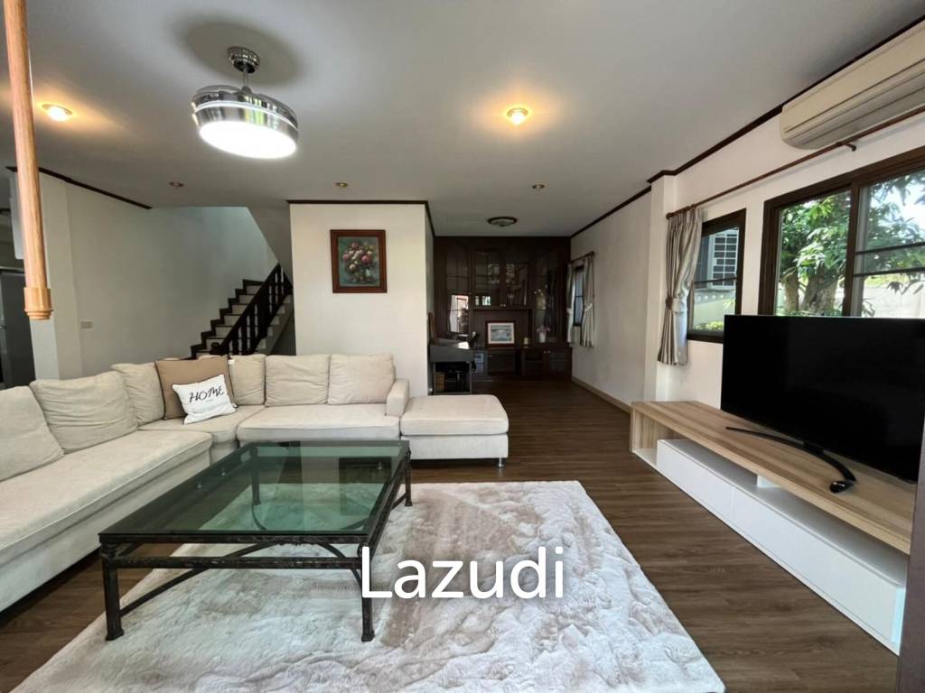 3 Bedrooms 200 SQ.M House in Na Jomtien