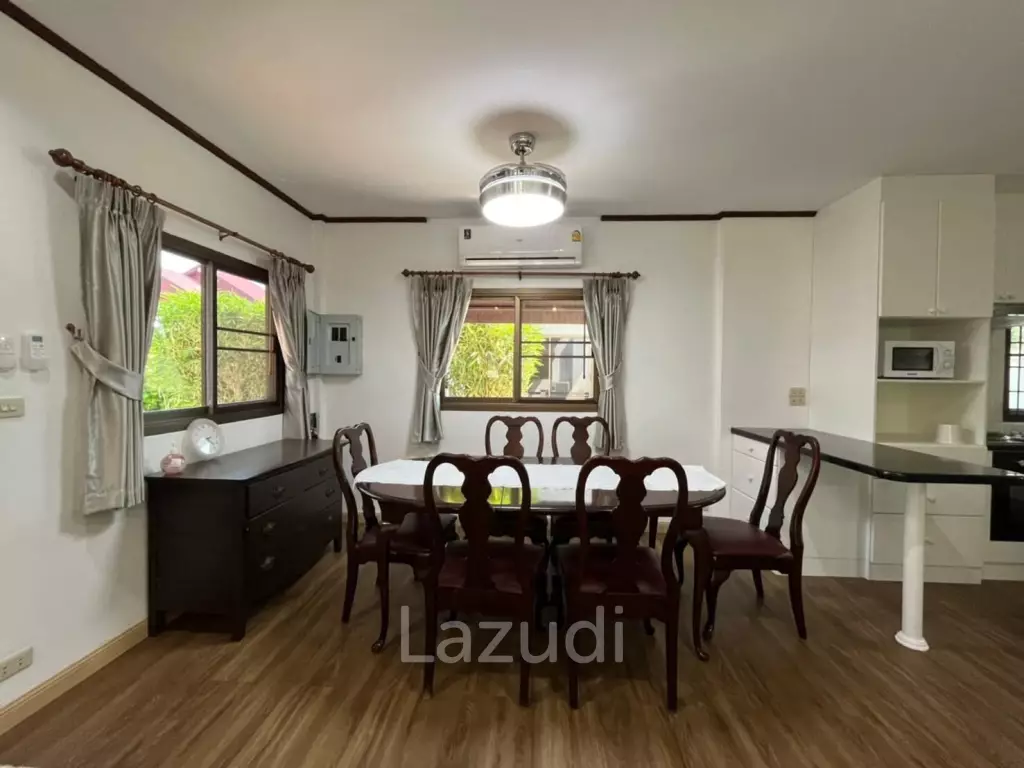 3 Bedrooms 200 SQ.M House in Na Jomtien