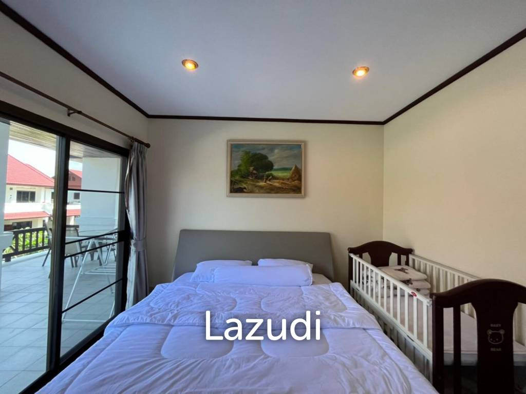 3 Bedrooms 200 SQ.M House in Na Jomtien