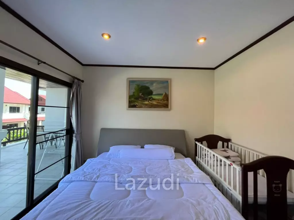 3 Bedrooms 200 SQ.M House in Na Jomtien