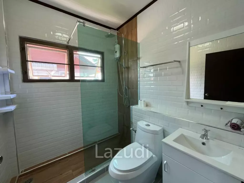 3 Bedrooms 200 SQ.M House in Na Jomtien