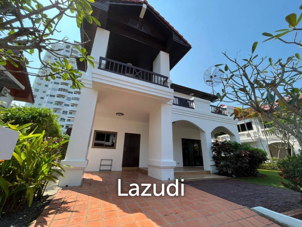3 Bedrooms 200 SQ.M House in Na Jomtien
