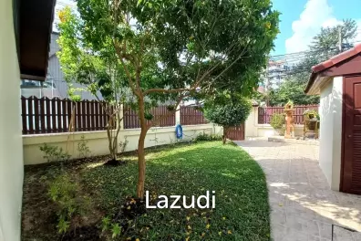 ขายบ้านพระตำหนัก 4 ห้องนอน