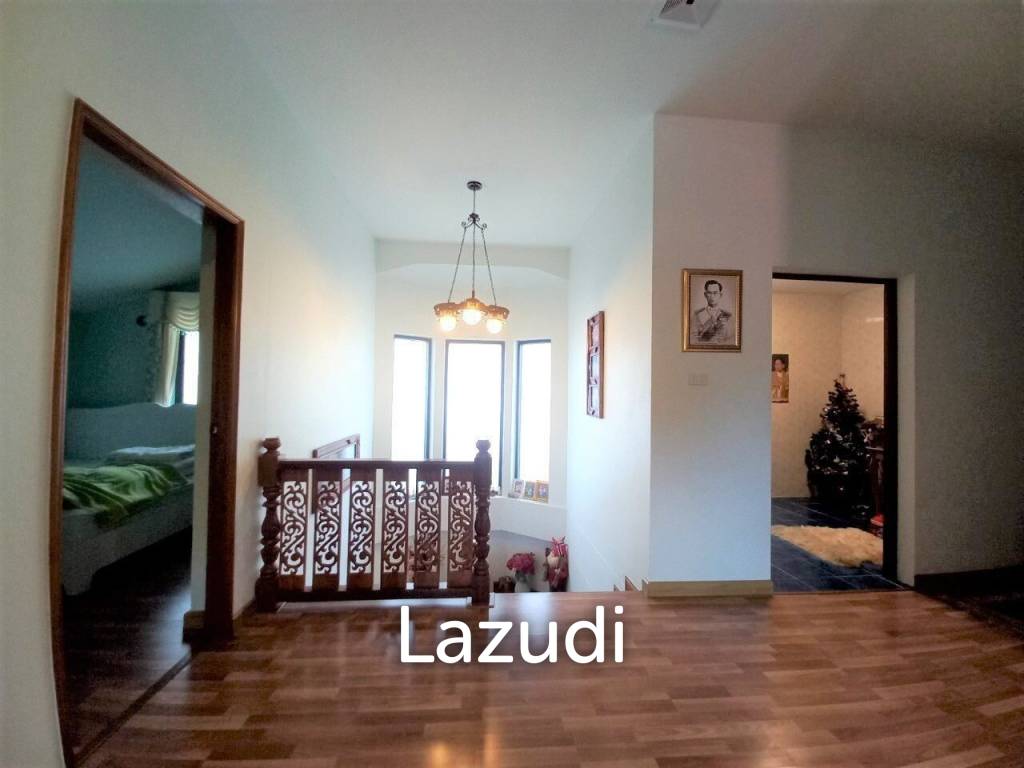 4 Bedrooms Pratumnak House for Sale