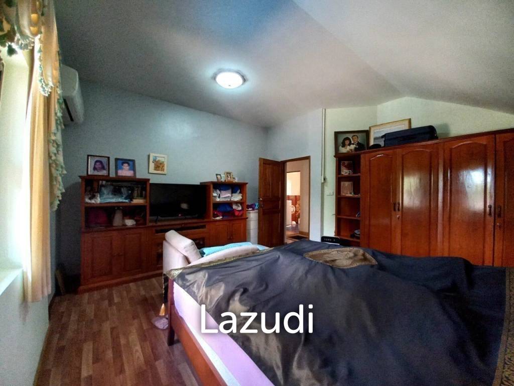 4 Bedrooms Pratumnak House for Sale