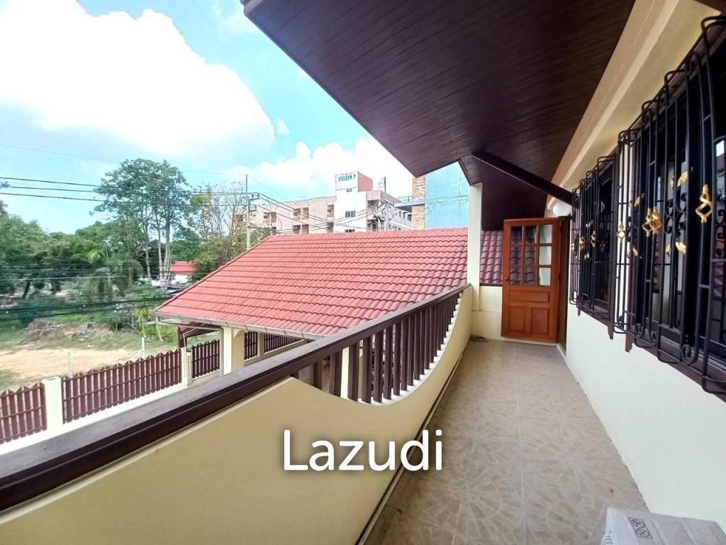 4 Bedrooms Pratumnak House for Sale