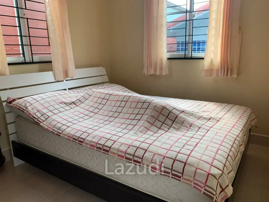 Beautiful Garden House for Sale in Bang Saray