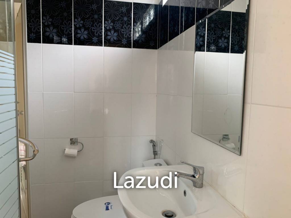 Beautiful Garden House for Sale in Bang Saray
