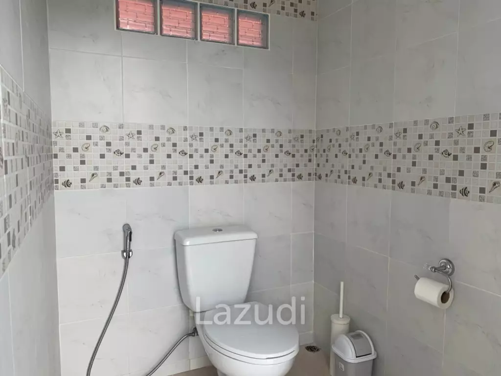 Beautiful Garden House for Sale in Bang Saray