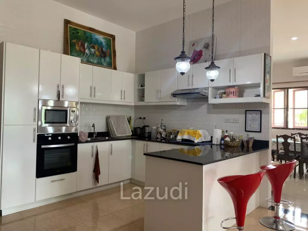 Beautiful Garden House for Sale in Bang Saray