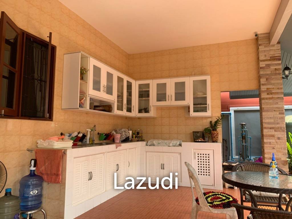 Beautiful Garden House for Sale in Bang Saray