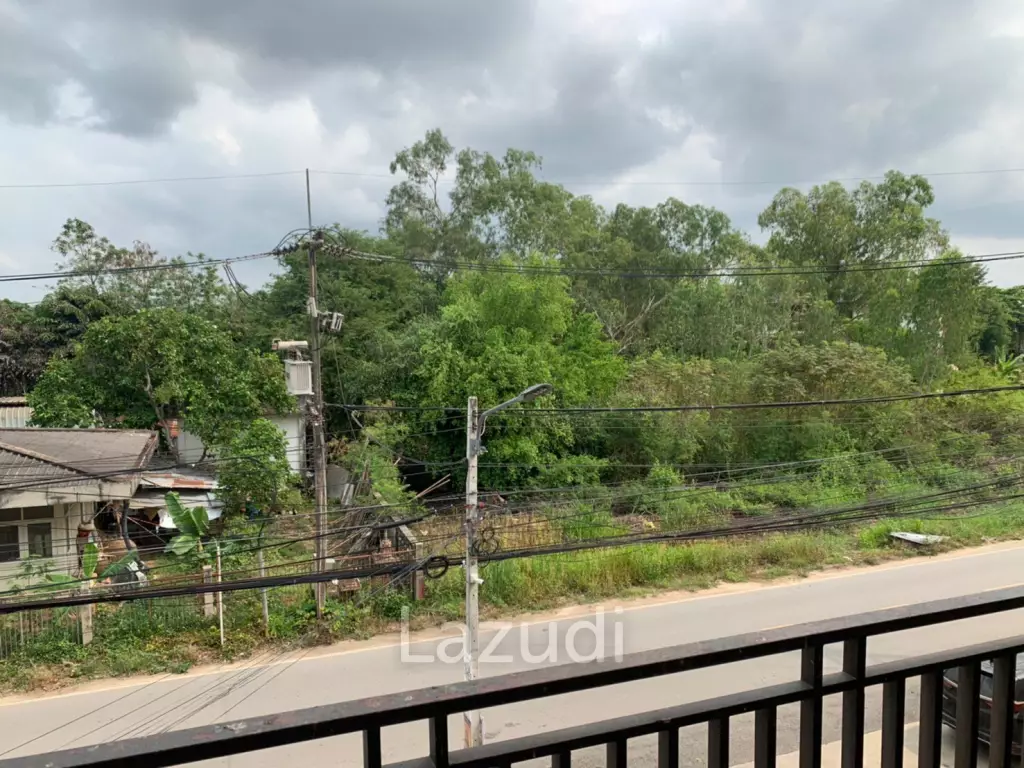 Double Unit Shophouse for Sale in Sattahip