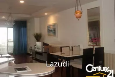 2 bedroom Condominium with Sea Views
