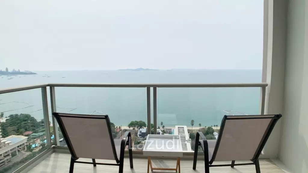 1 Bed 1 Bath 50 SQ.M The Riviera Wongamat Beach