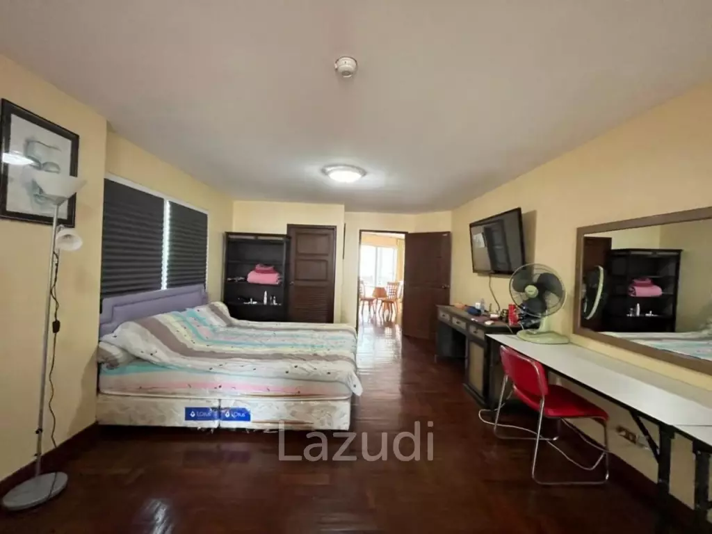 Park Beach Condo for Sale in Naklua