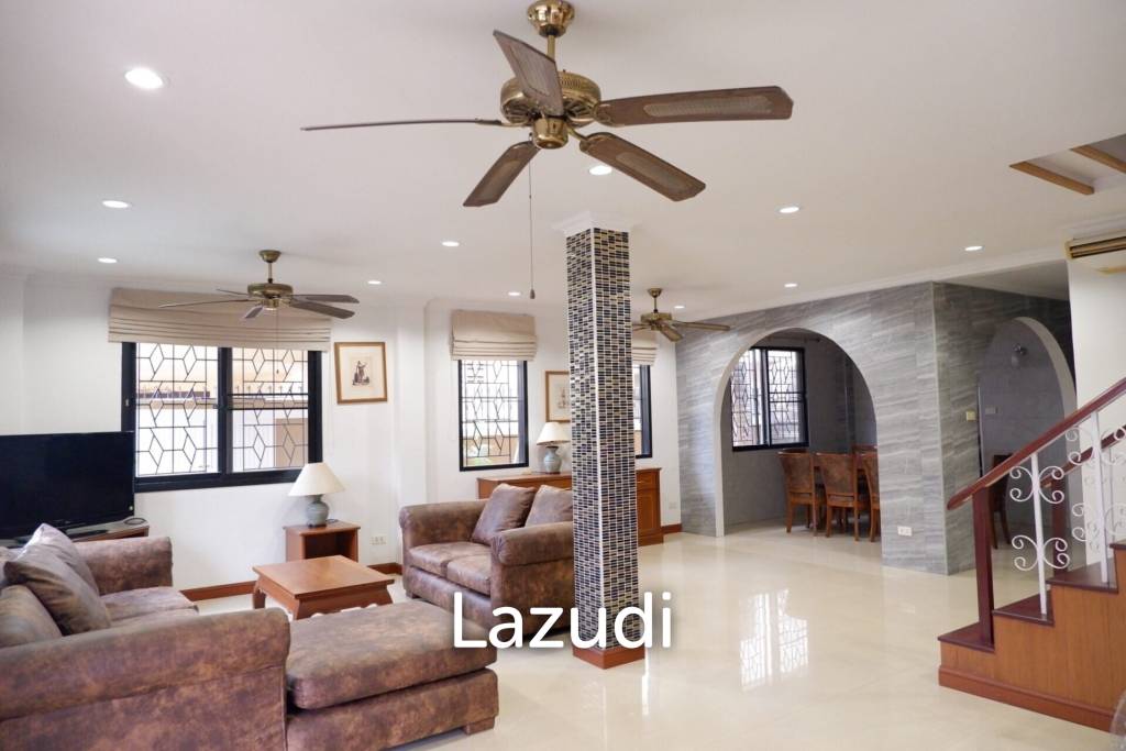 2 Storey Central Pattaya House for Sale