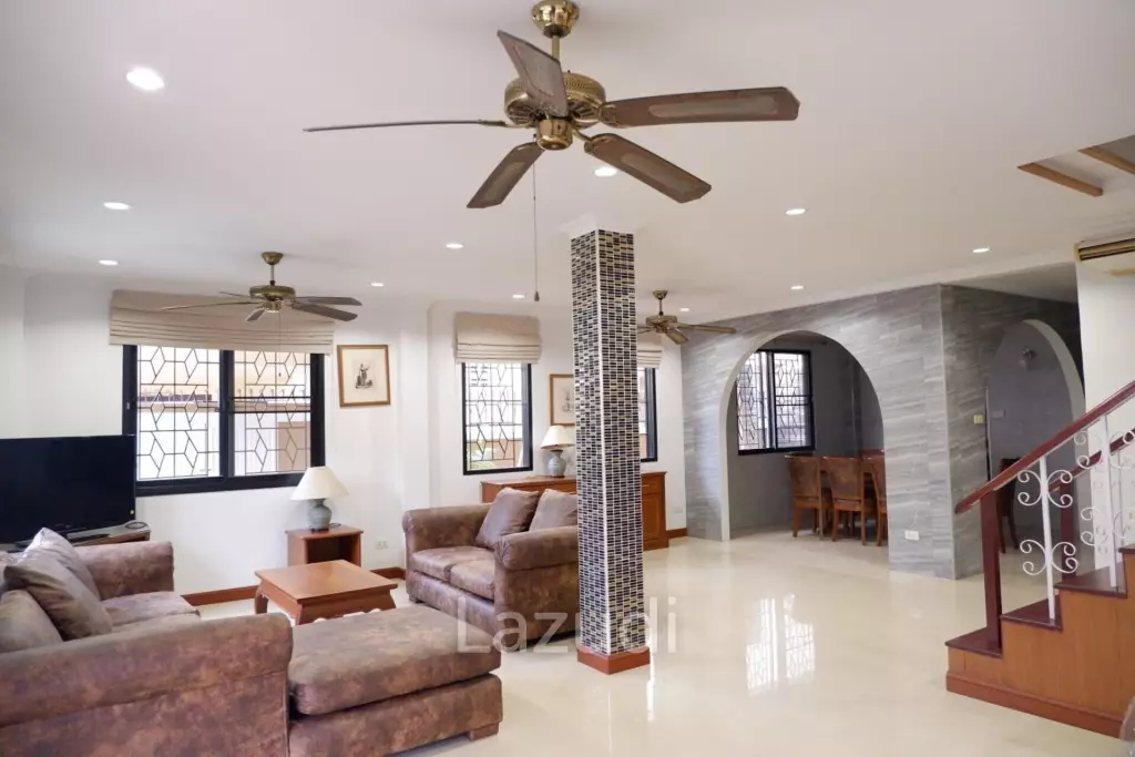 2 Storey Central Pattaya House for Sale