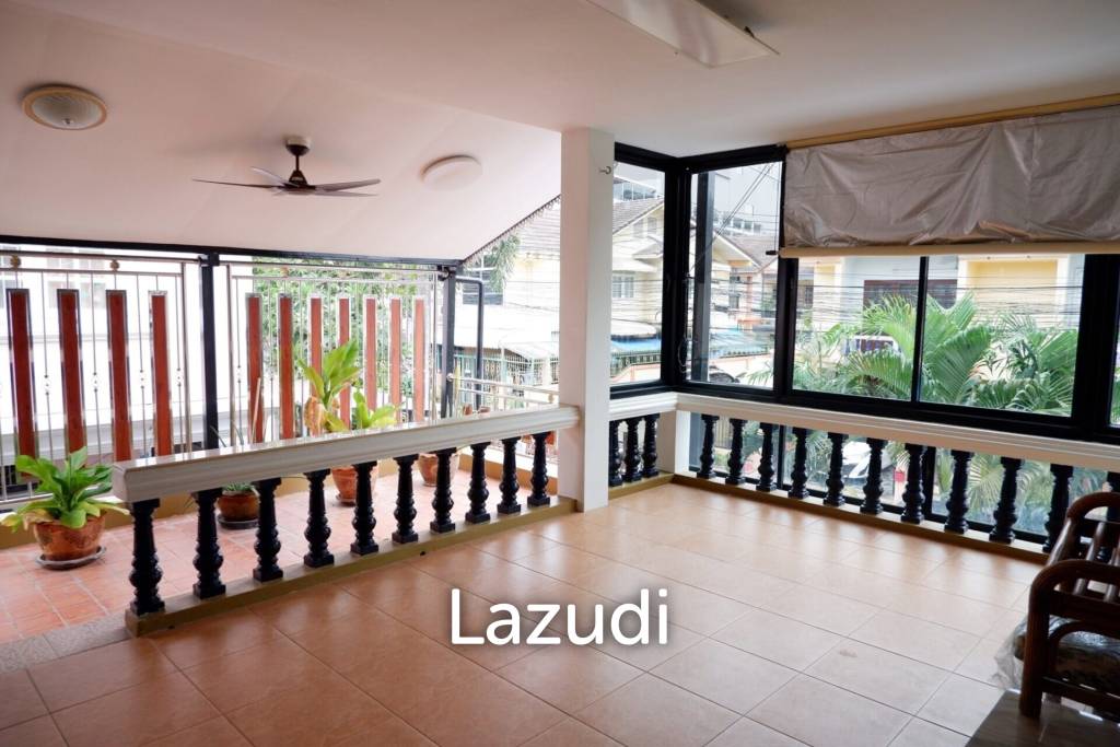2 Storey Central Pattaya House for Sale