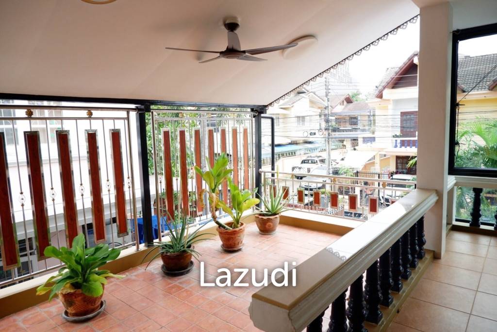 2 Storey Central Pattaya House for Sale