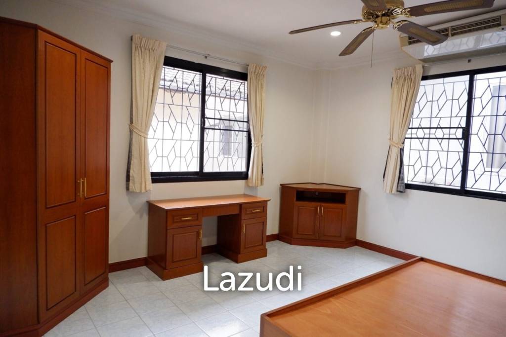 2 Storey Central Pattaya House for Sale