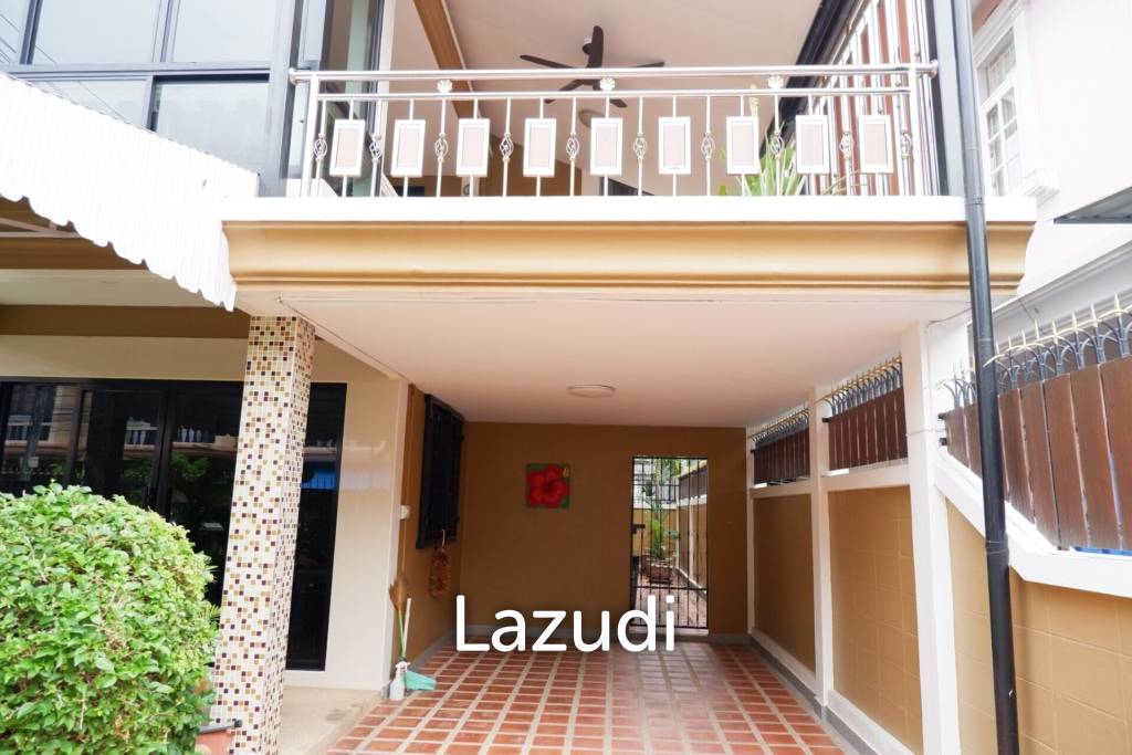 2 Storey Central Pattaya House for Sale