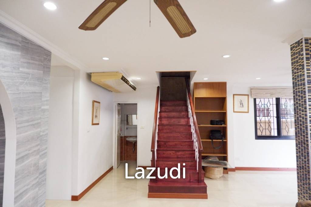 2 Storey Central Pattaya House for Sale
