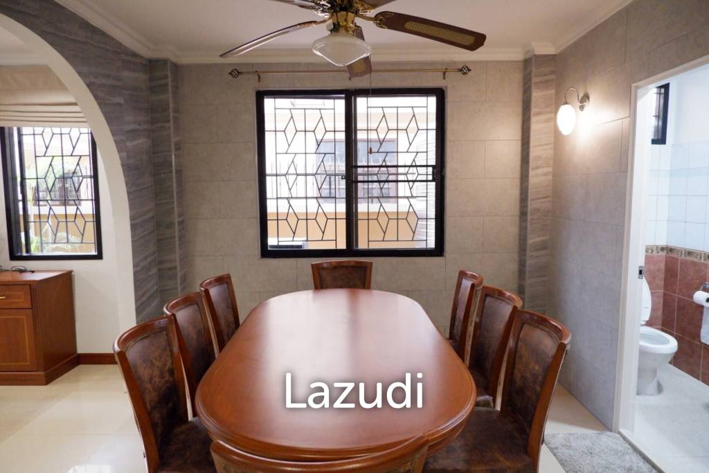 2 Storey Central Pattaya House for Sale