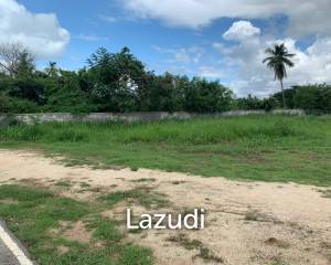 2 Rai Land in Bang Saray for Sale