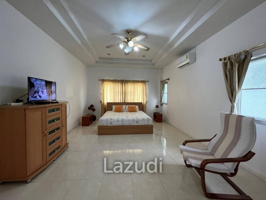 2 Bedrooms North Pattaya House for Rent