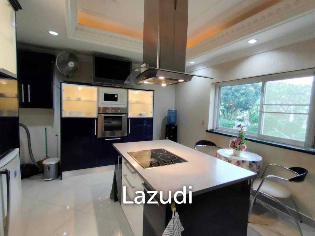 Great Location House for Sale in Pattaya Naklua