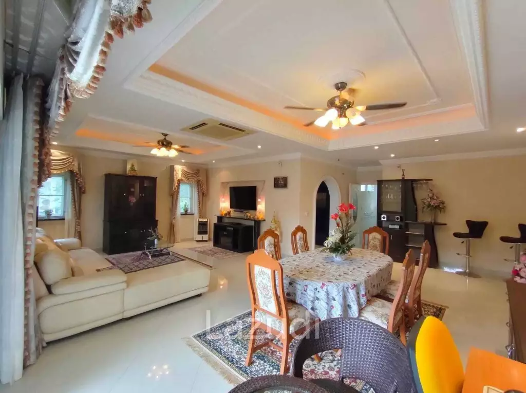 Great Location House for Sale in Pattaya Naklua