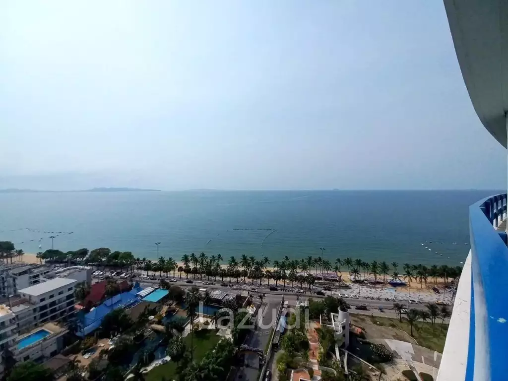 Jomtien Plaza Condotel 2 Bedrooms for Sale