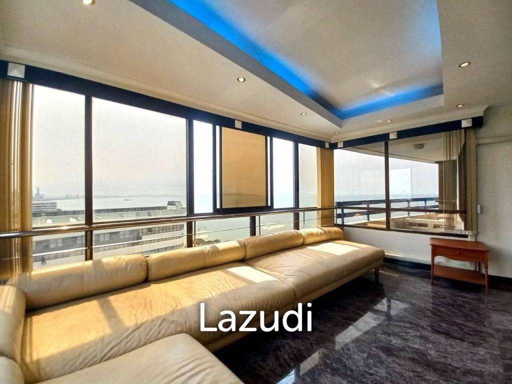 Jomtien Plaza Condotel 2 Bedrooms for Sale