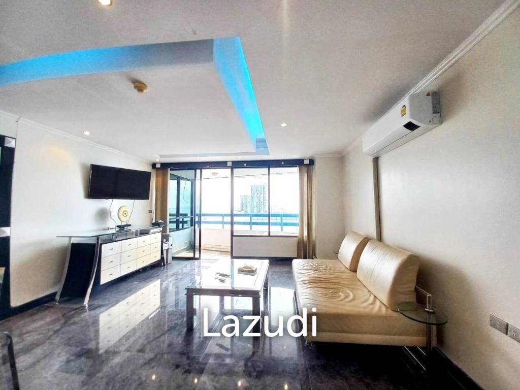 Jomtien Plaza Condotel 2 Bedrooms for Sale