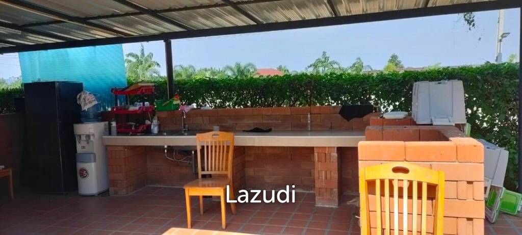 13 Rooms Bang Saray Resort For Sale
