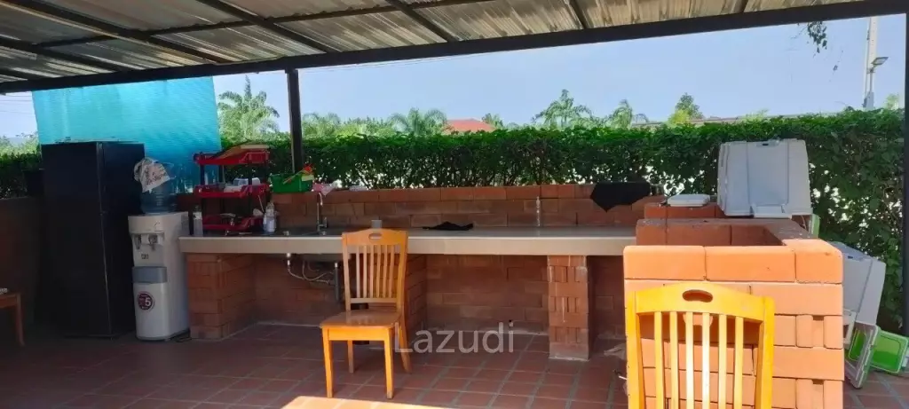 13 Rooms Bang Saray Resort For Sale