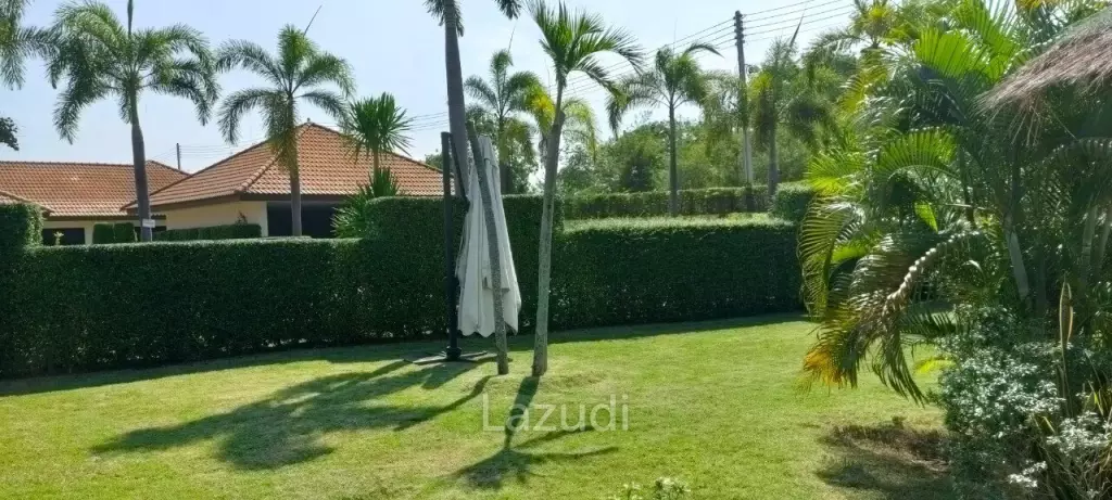 13 Rooms Bang Saray Resort For Sale