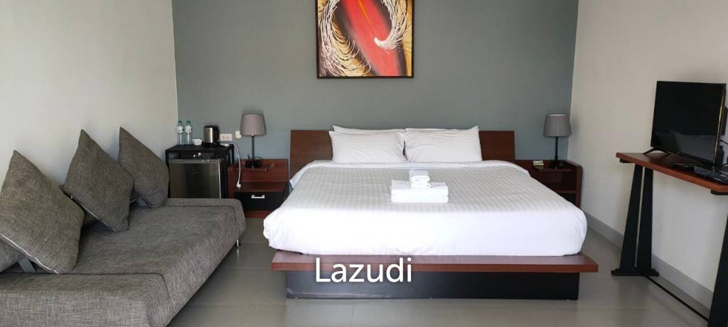 13 Rooms Bang Saray Resort For Sale