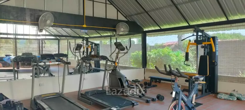 13 Rooms Bang Saray Resort For Sale