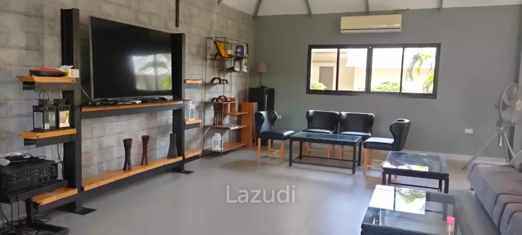 13 Rooms Bang Saray Resort For Sale
