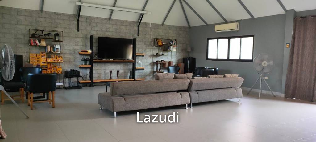 13 Rooms Bang Saray Resort For Sale