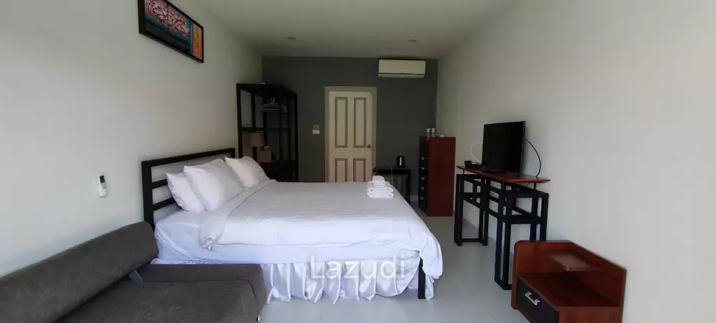 13 Rooms Bang Saray Resort For Sale