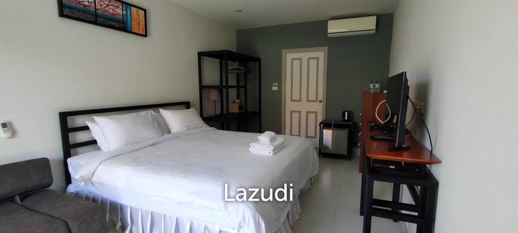 13 Rooms Bang Saray Resort For Sale